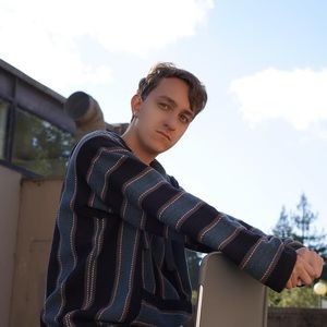 Meet your Posher, Aaron